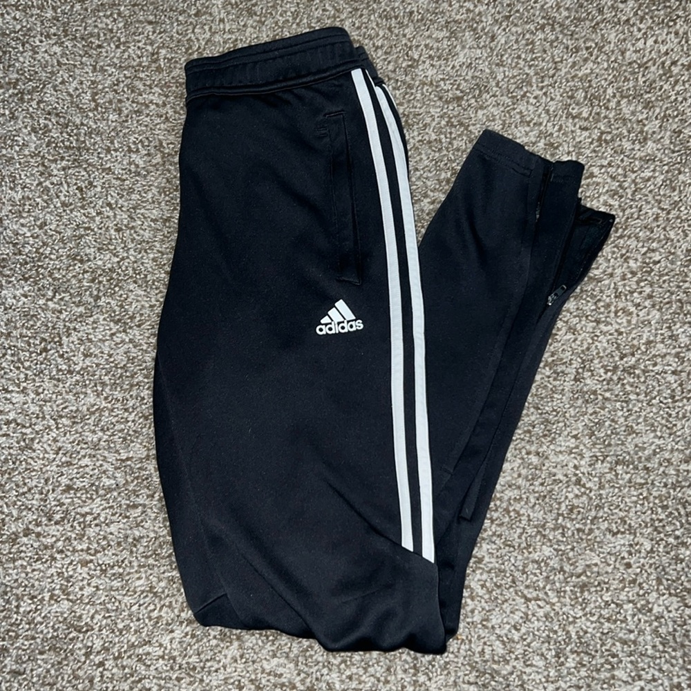 Adidas Climacool Pants Women’s- Size Small. Color ~ Dark Grey